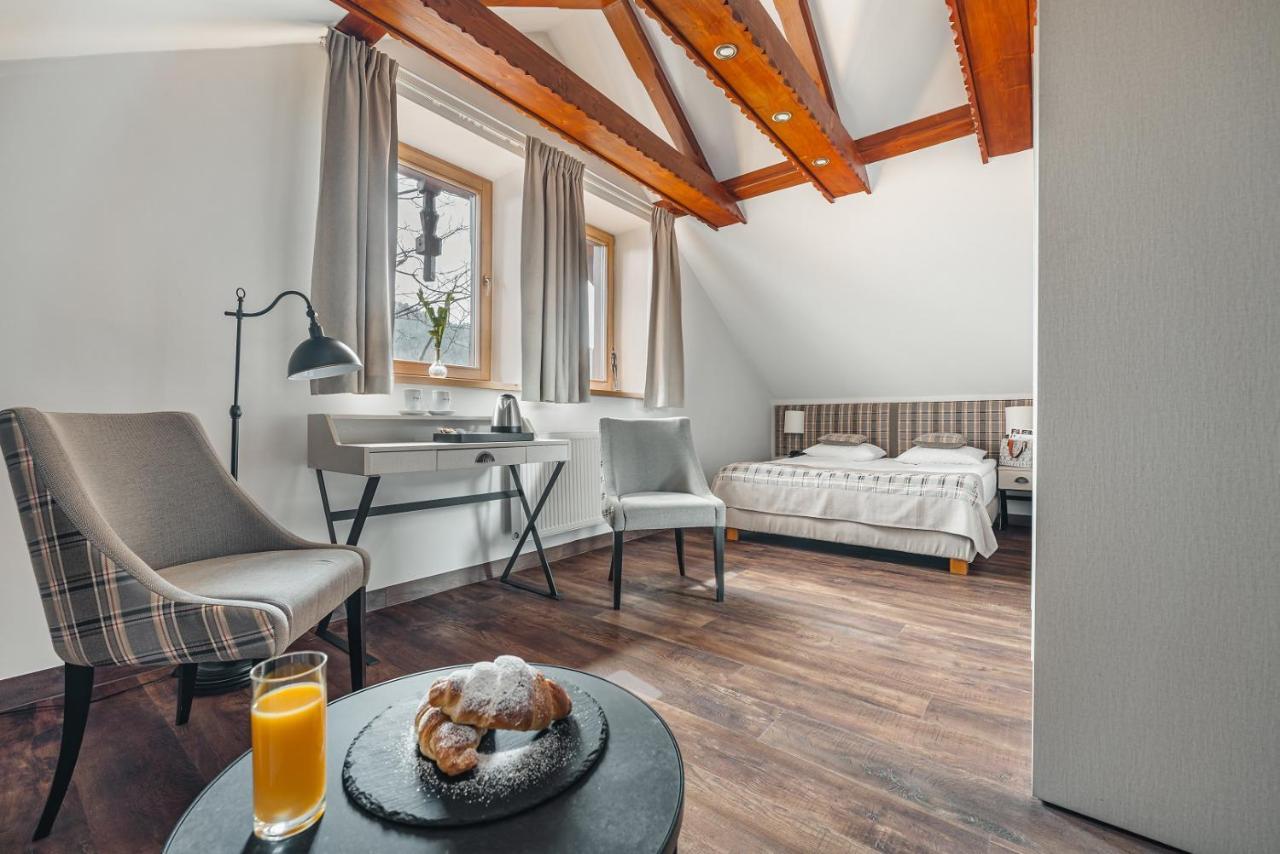 Hotel Batory Шчавница Екстериор снимка