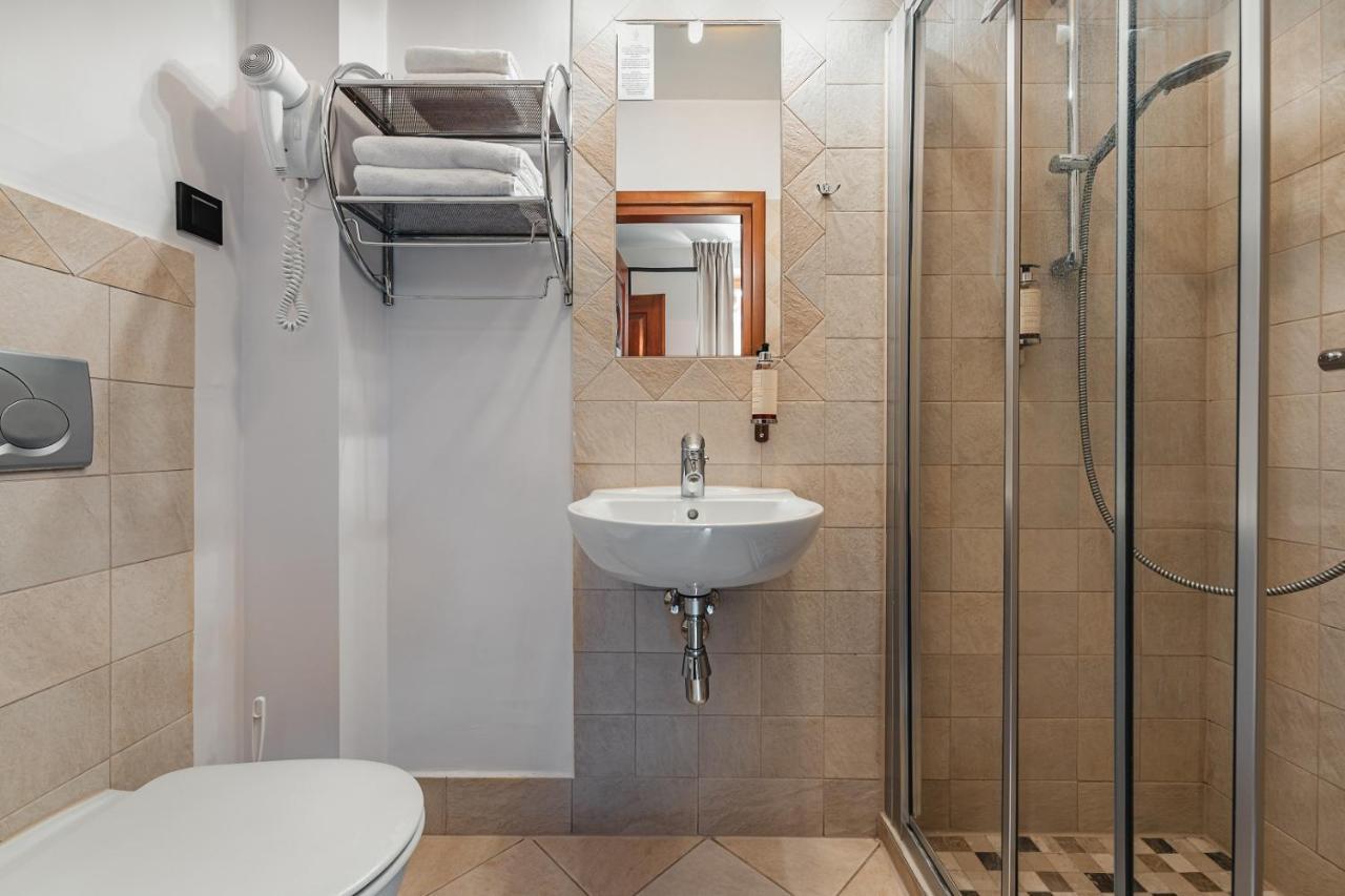 Hotel Batory Шчавница Екстериор снимка
