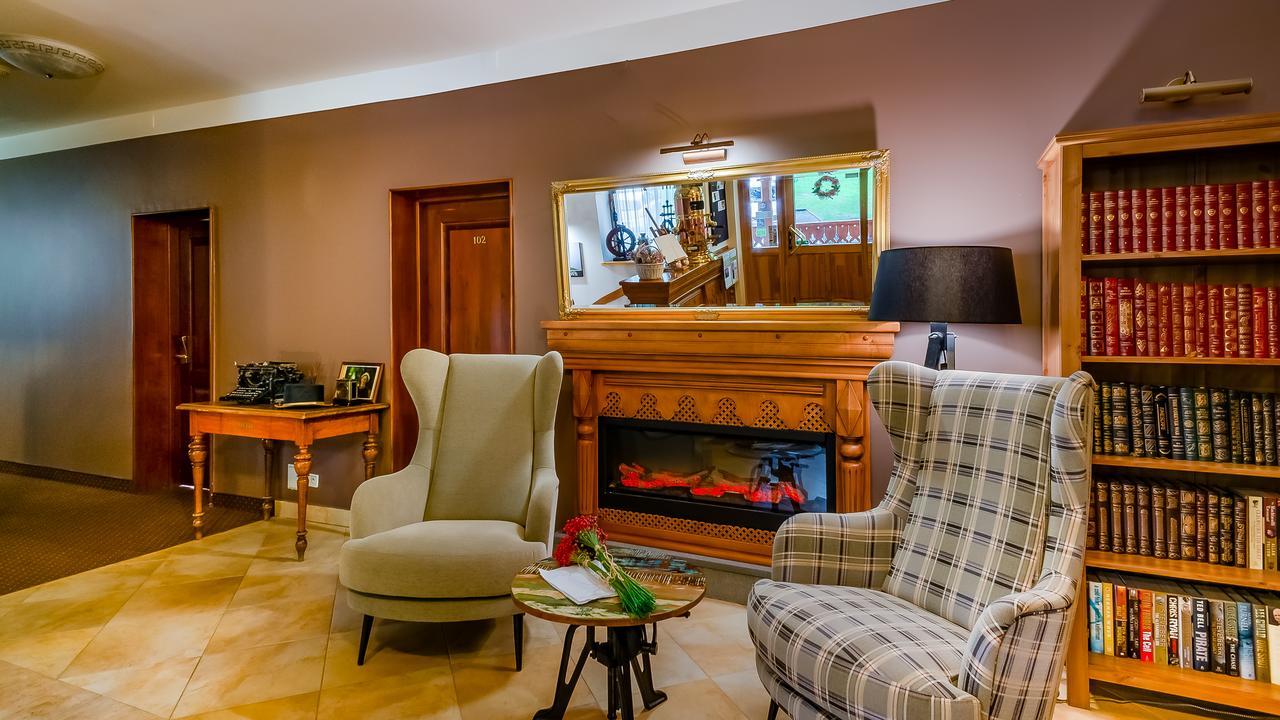 Hotel Batory Шчавница Екстериор снимка